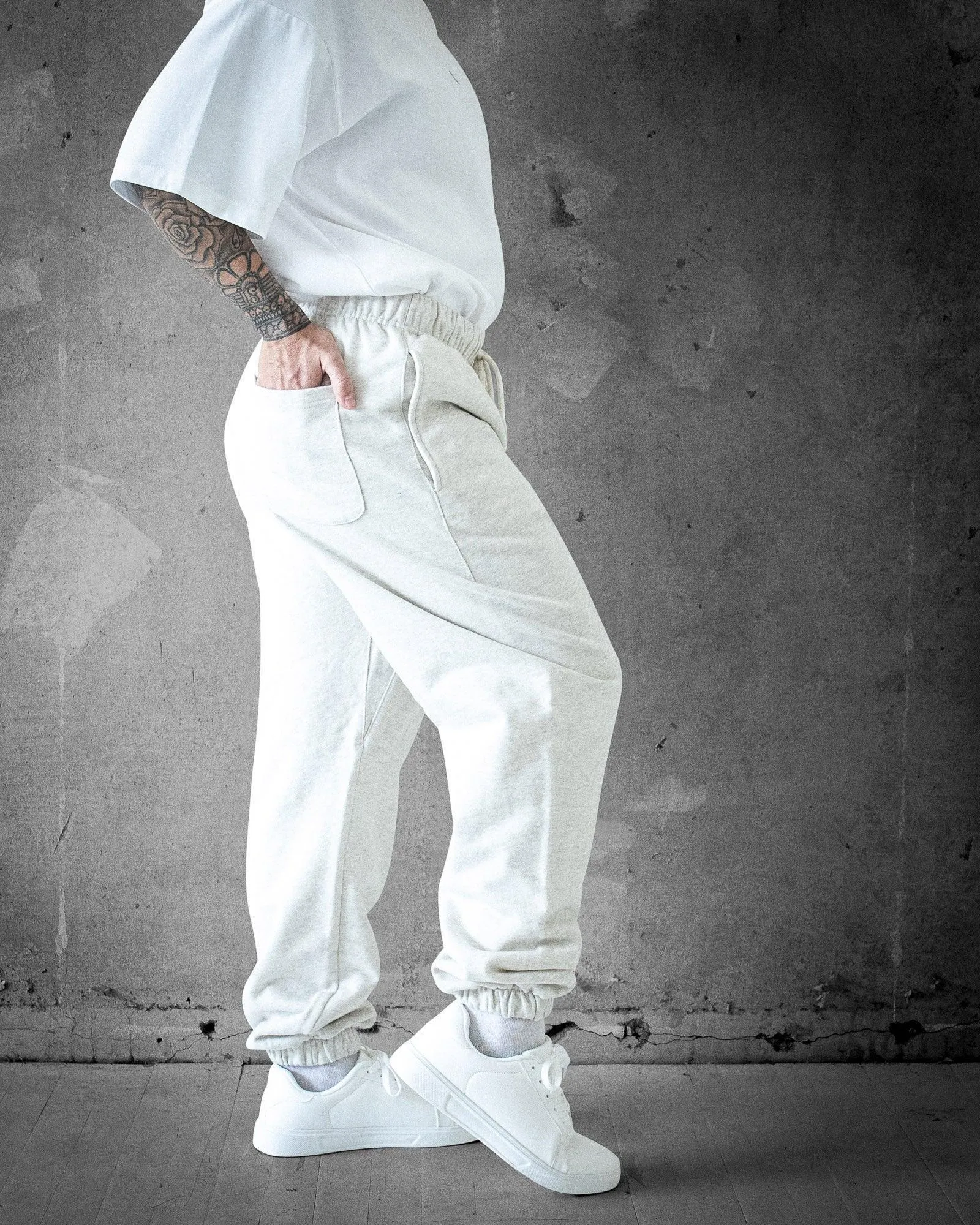 Bregos Pants | Light Grey Women's Sweatpants