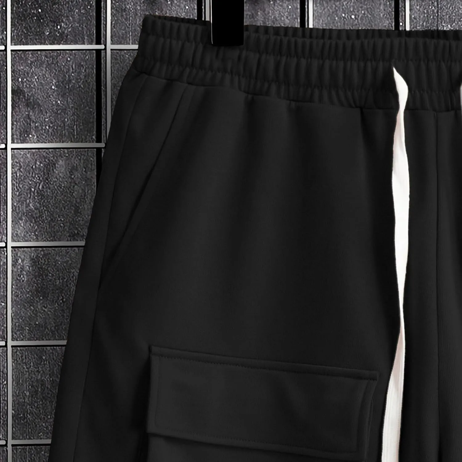 Xiaojmake Mens Cargo Shorts Big and Tall Elastic Waist Drawstring Loose Fit Outdoor Cotton Bermuda Short with Multi Pockets